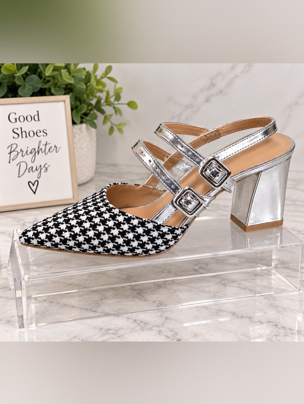 Meĥtallic Silver Block Heel Shoes for Women